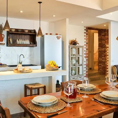 Sea Front With View Elegance