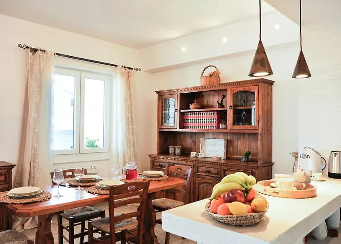 Sea Front With View Elegance Lägenhet