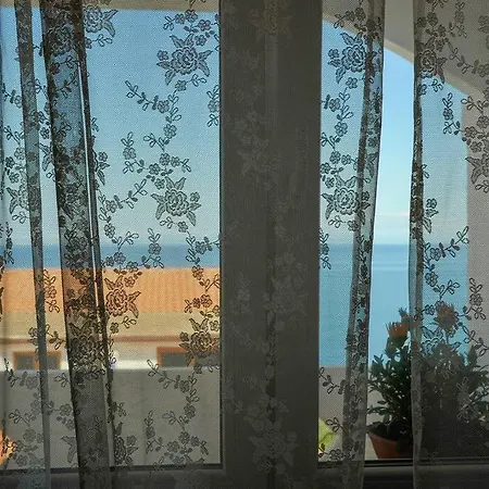 Sea Front With View Elegance Apartment