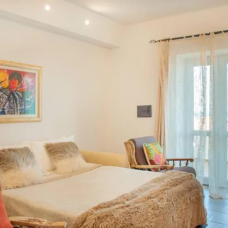 Sea Front With View Elegance Apartment